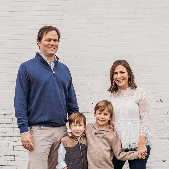 Meet your Posher, Yvett - Picture 1 of 1